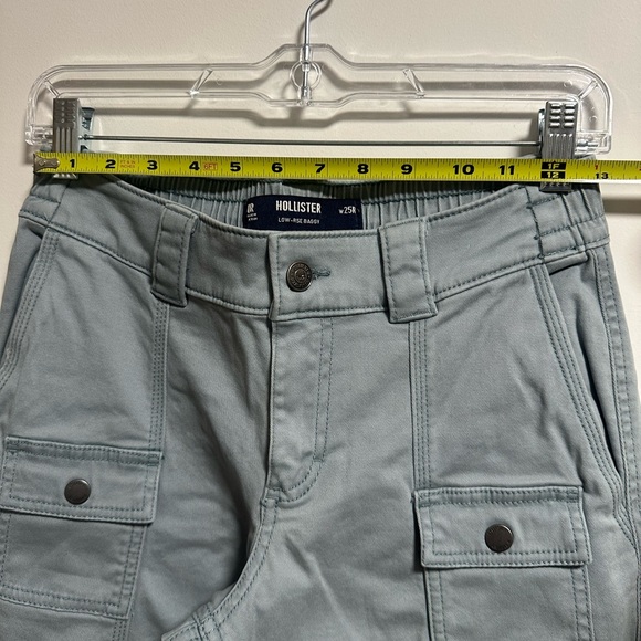 Hollister Women's Straight Leg Low-rise Baggy Cargo Pants - Picture 8 of 9